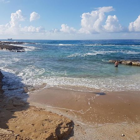 Sea Front Villa Vera Klorakas 外观 照片