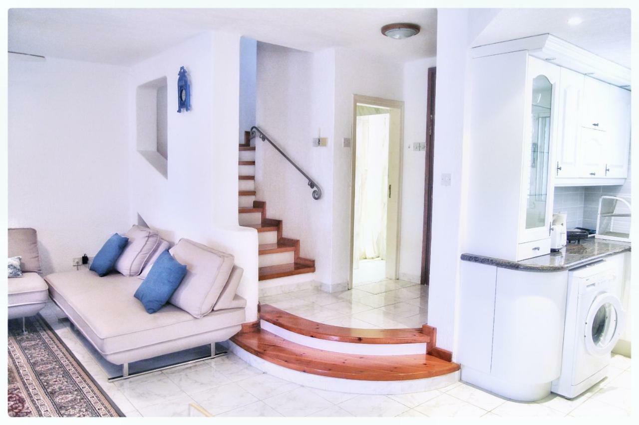 Sea Front Villa Vera Klorakas 外观 照片