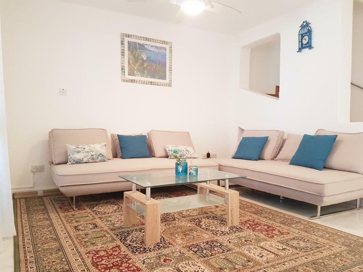 Sea Front Villa Vera Klorakas 外观 照片