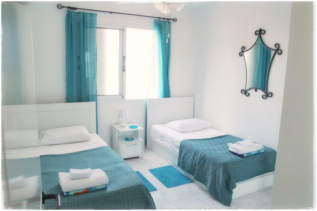 Sea Front Villa Vera Klorakas 外观 照片