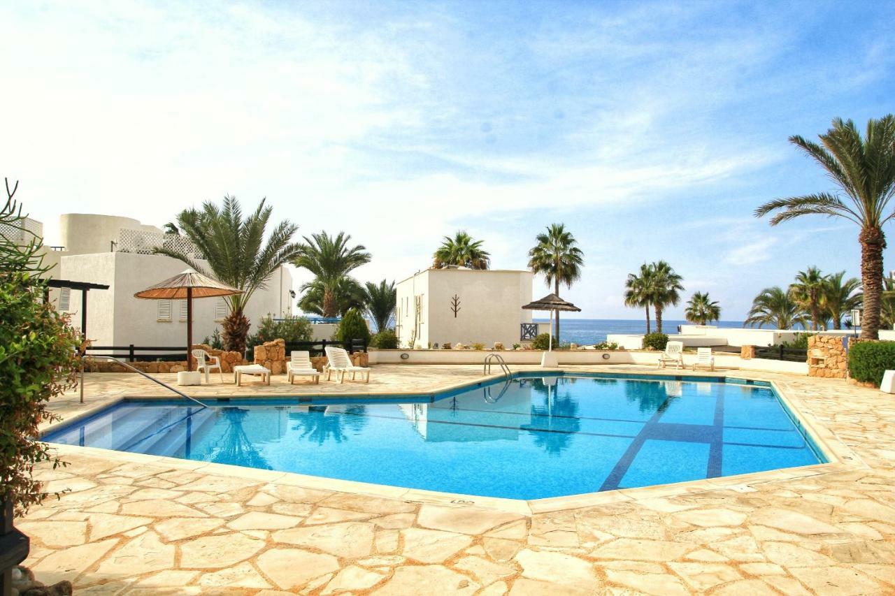 Sea Front Villa Vera Klorakas 外观 照片