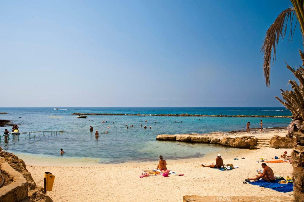 Sea Front Villa Vera Klorakas 外观 照片